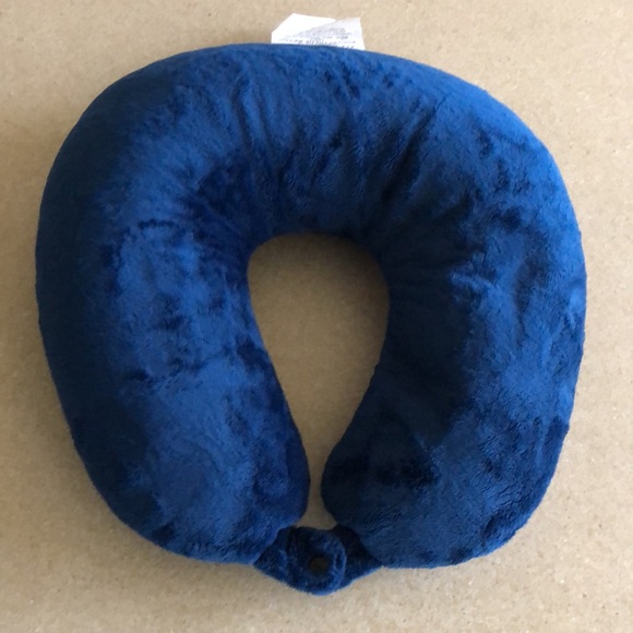 Brookstone Soft Microbead Travel Pillow Neck Lumbar  navy blue - Picture 1 of 14
